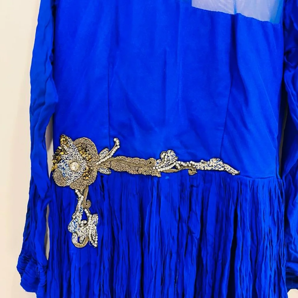 Blue very beautiful gown - Picture 5 of 12